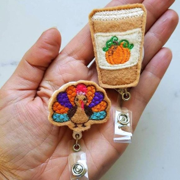 NEW Set of 2 Thanksgiving Badge Reels, Retractable ID Badge Clips for Nurse NWT - Picture 2 of 6